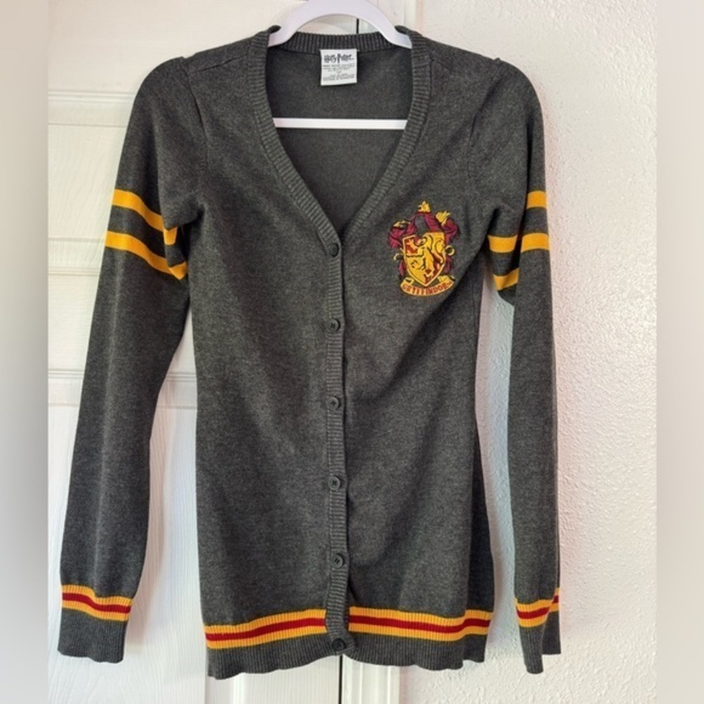 Harry Potter Gryffindor cardigan.
